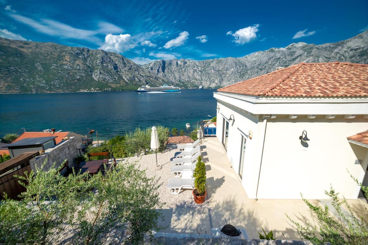 Stoliva Residence With Infinity Pool コトル エクステリア 写真