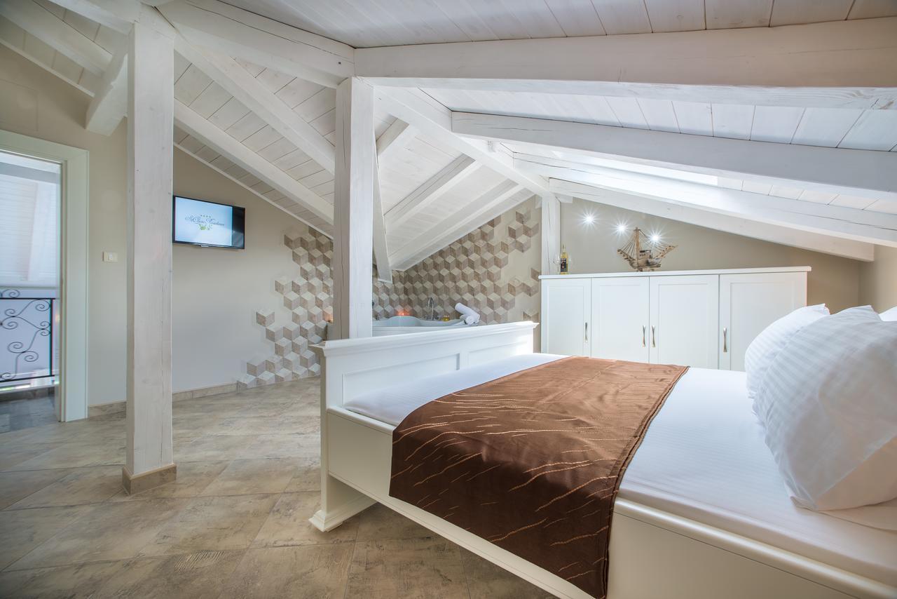 Stoliva Residence With Infinity Pool コトル エクステリア 写真