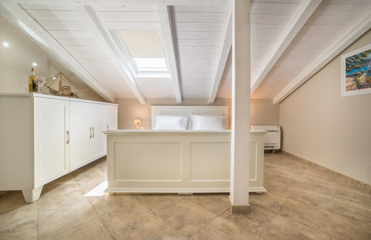 Stoliva Residence With Infinity Pool コトル エクステリア 写真
